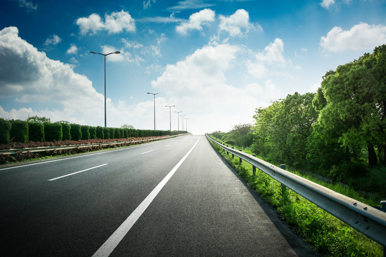 summer-country-road (1)